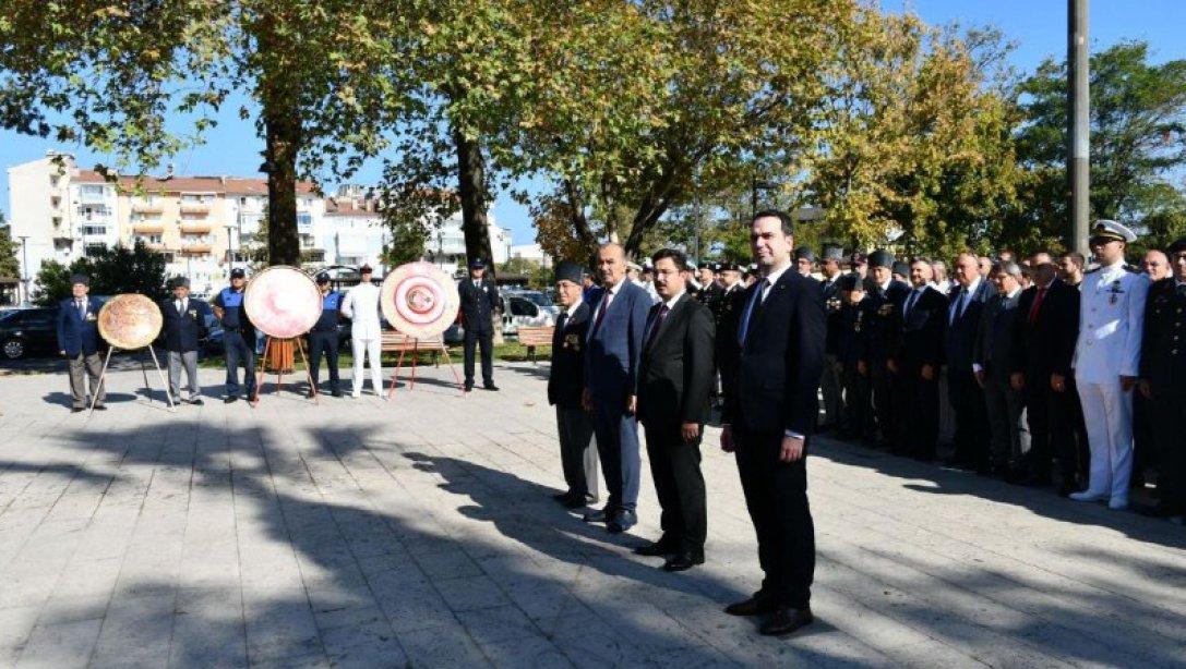 19 Eylül Gaziler Günü kutlama programı Atatürk Anıtında gerçekleşti.